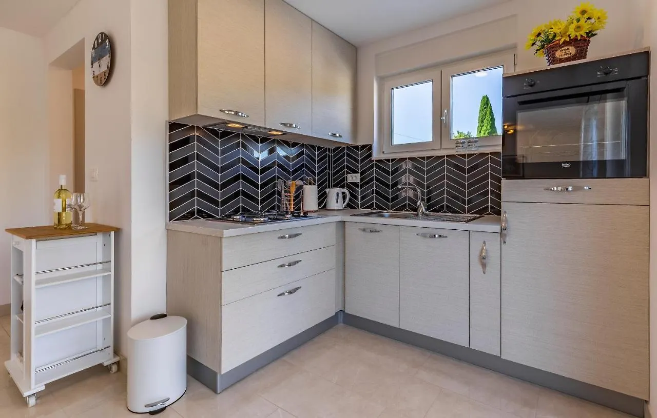 Apartman Leon Medulin